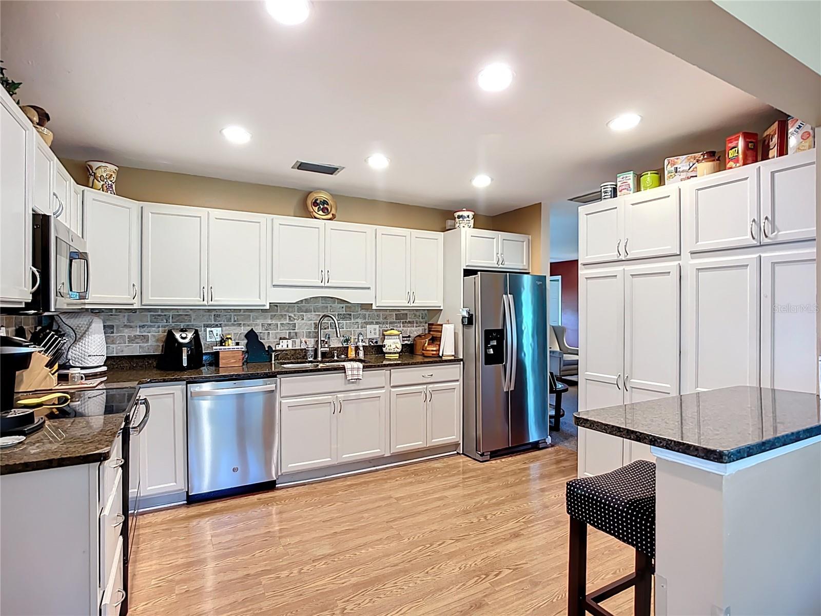 RIVER ISLES UNIT 4-A - Residential