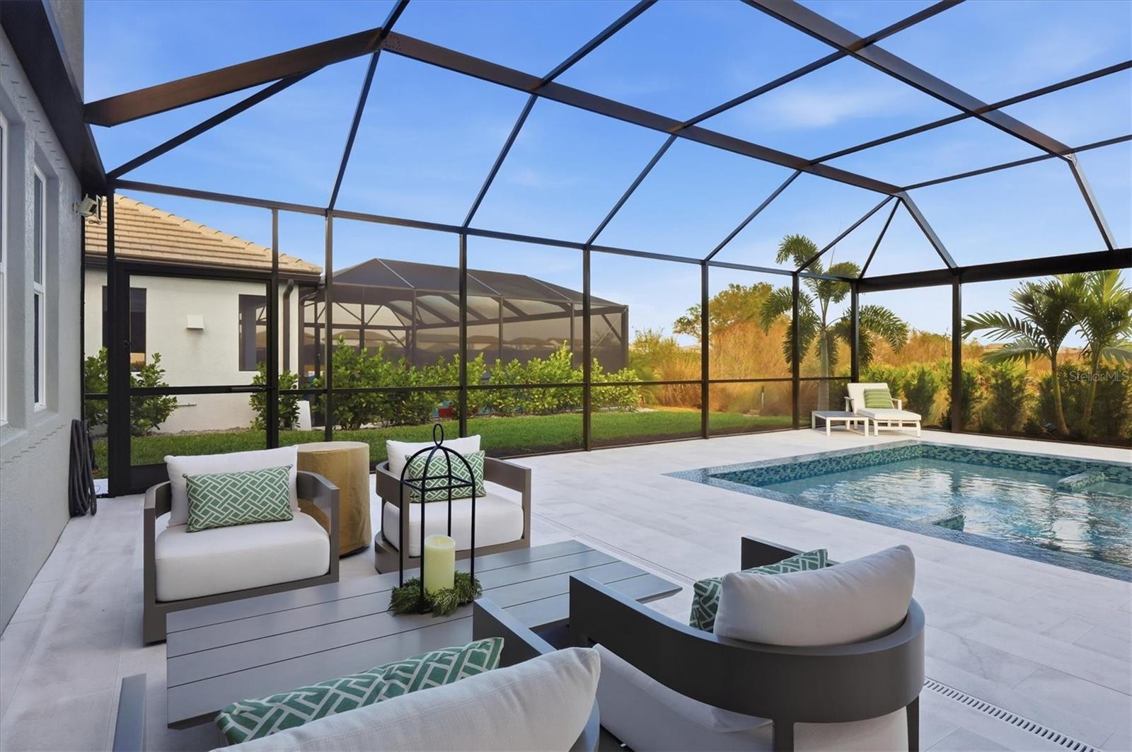 SWEETWATER AT LAKEWOOD RANCH PH I & II - Residential