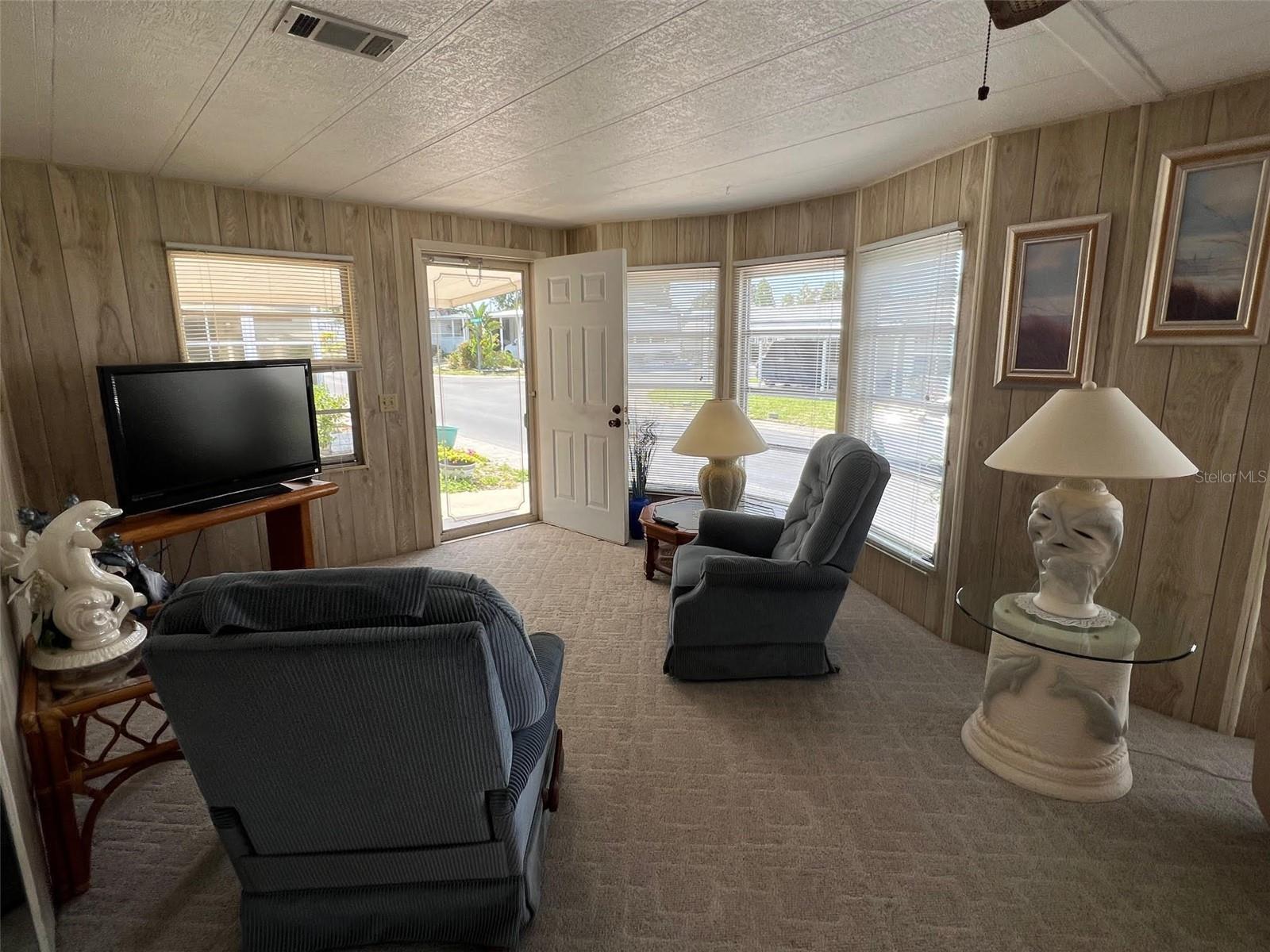 PALM HILL MOBILE HOME PARK UNREC - Residential