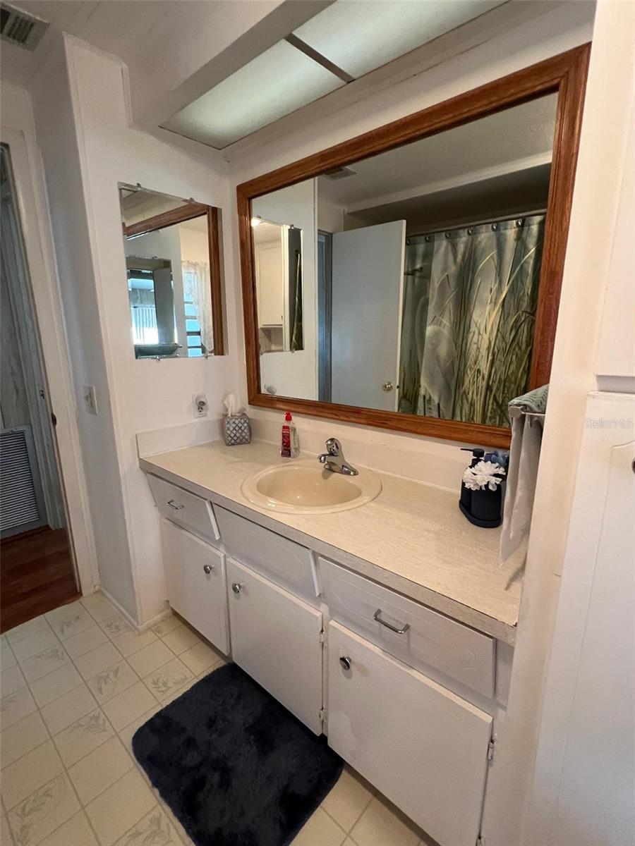 PALM HILL MOBILE HOME PARK UNREC - Residential