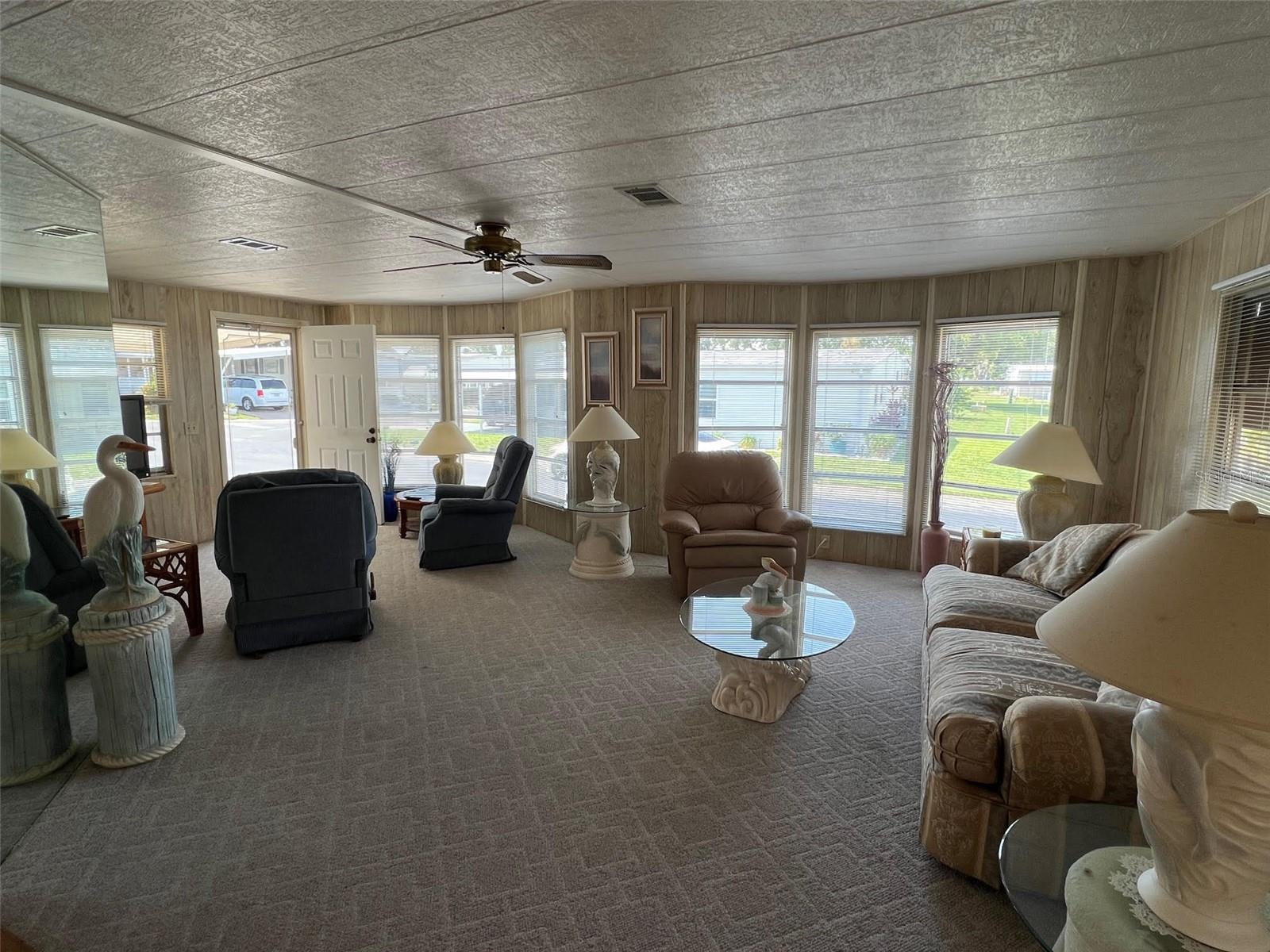 PALM HILL MOBILE HOME PARK UNREC - Residential
