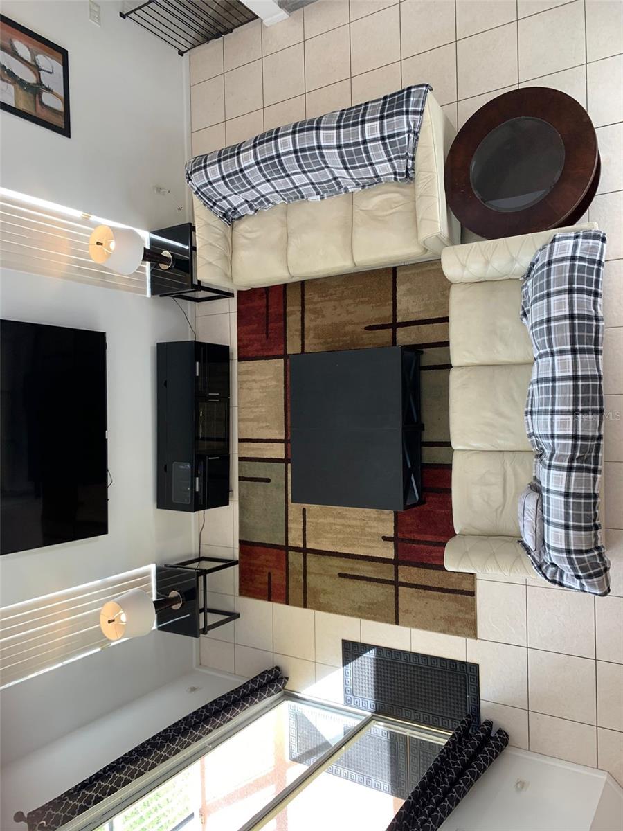 CALABAY PARC AT TOWER LAKE - Residential