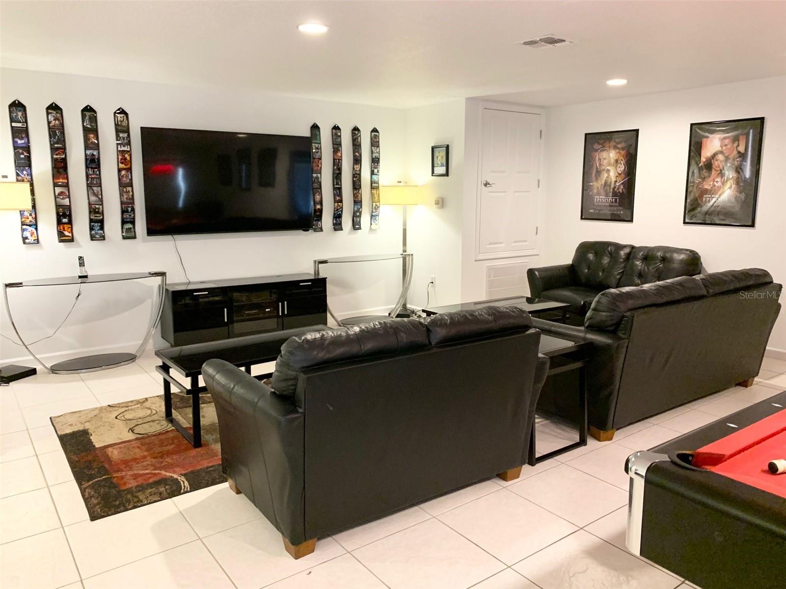 CALABAY PARC AT TOWER LAKE - Residential