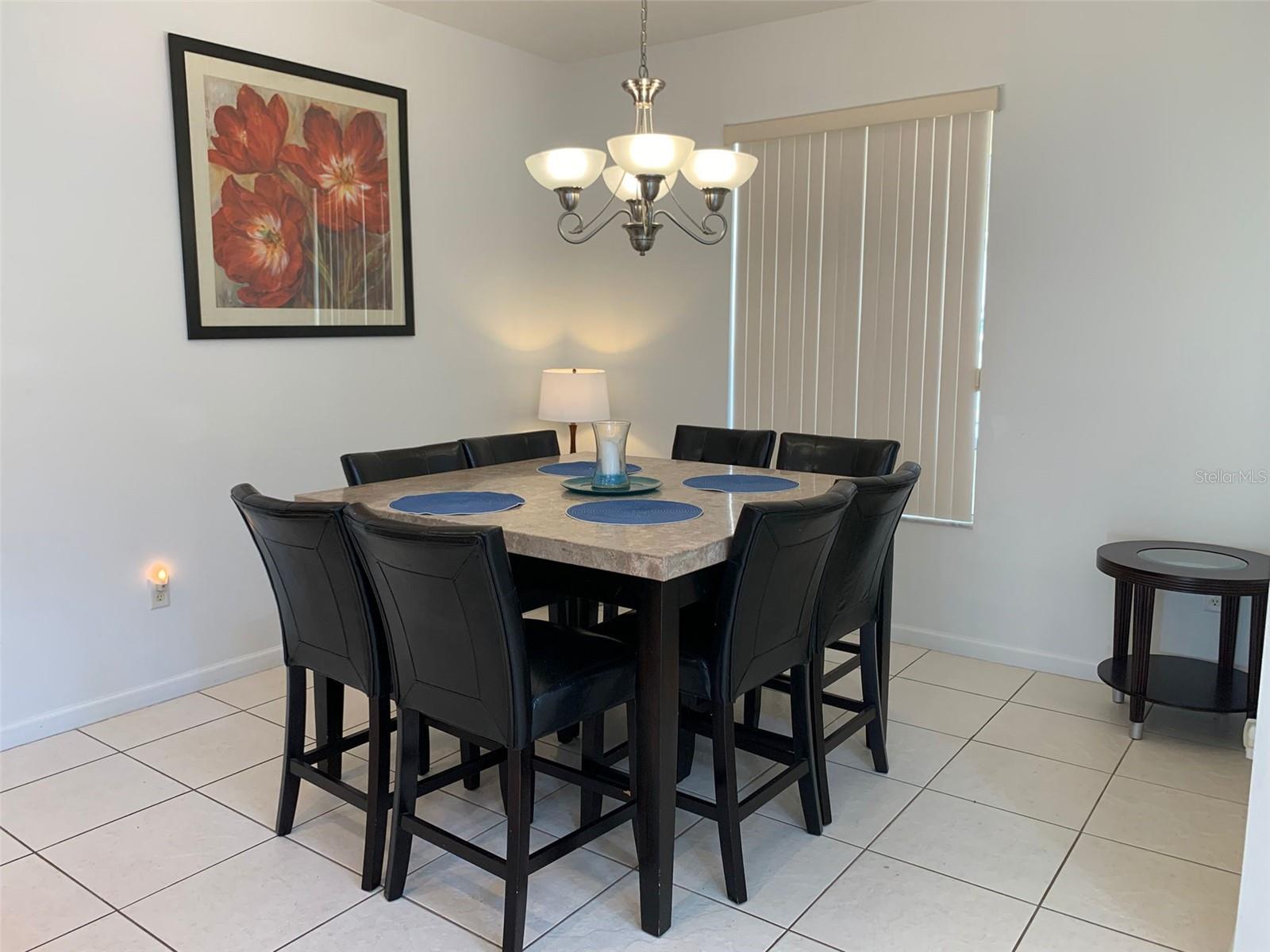 CALABAY PARC AT TOWER LAKE - Residential