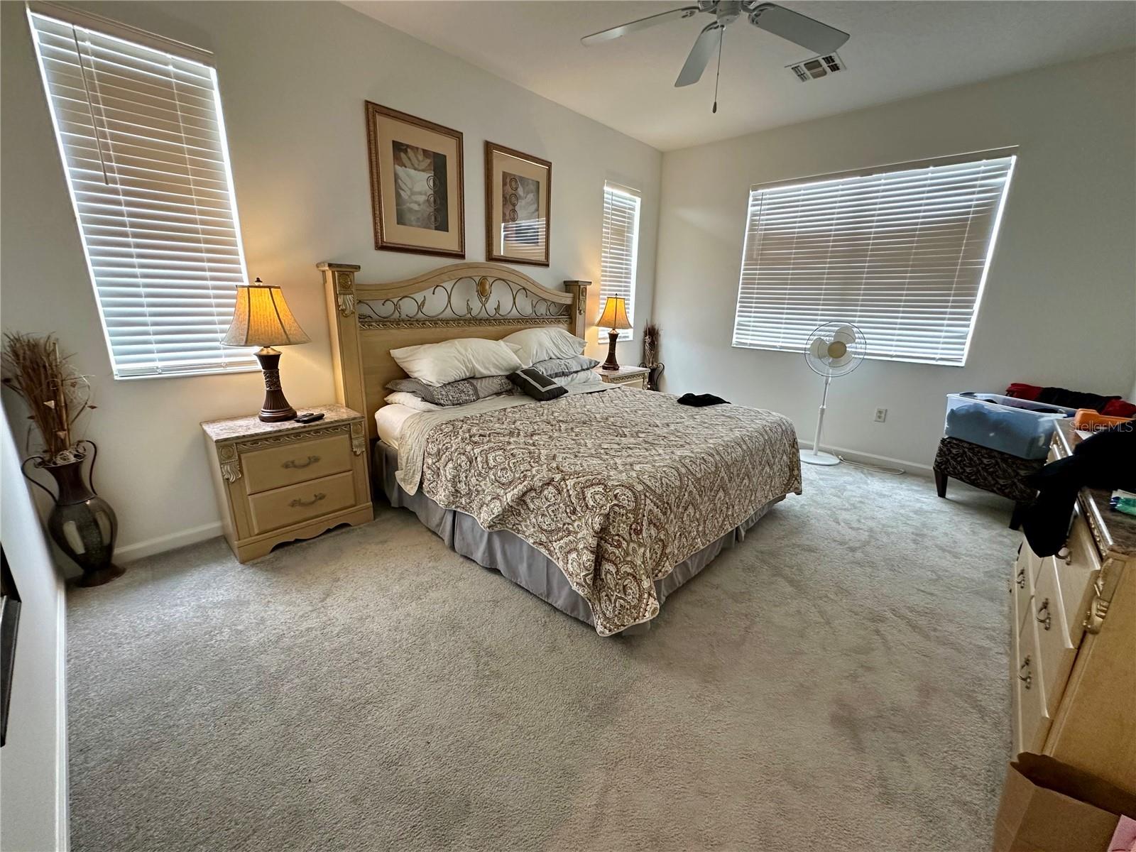 CALABAY PARC AT TOWER LAKE - Residential