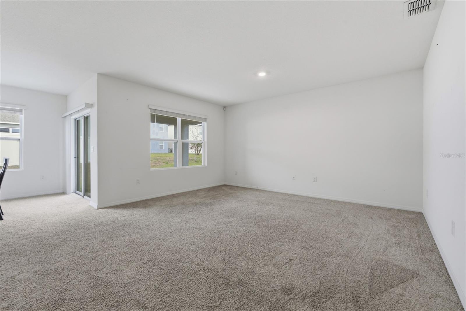 SQUIRES GROVE PH 2 - Residential