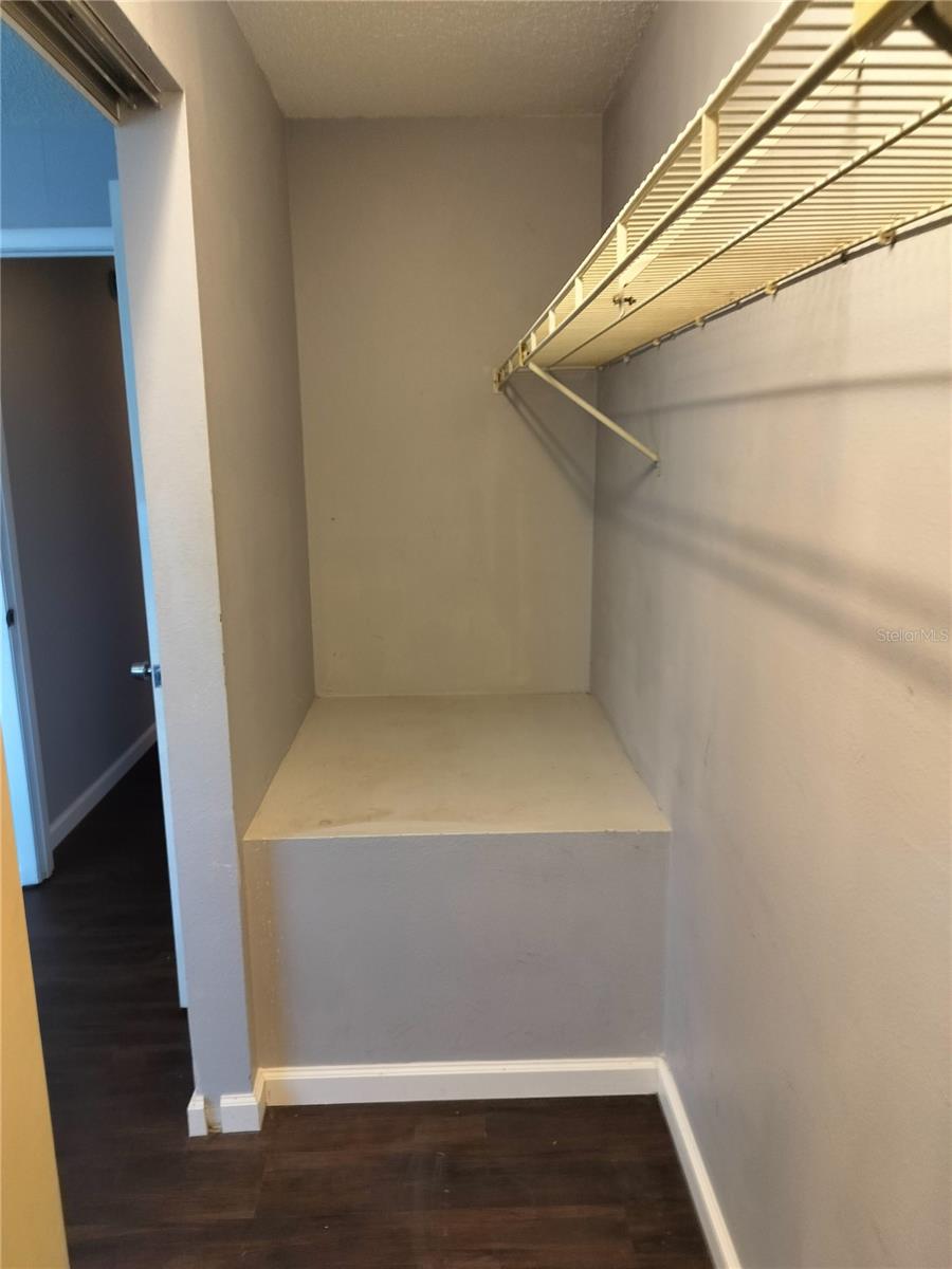 MEADOWOOD CONDO VILLAGE - Residential Lease