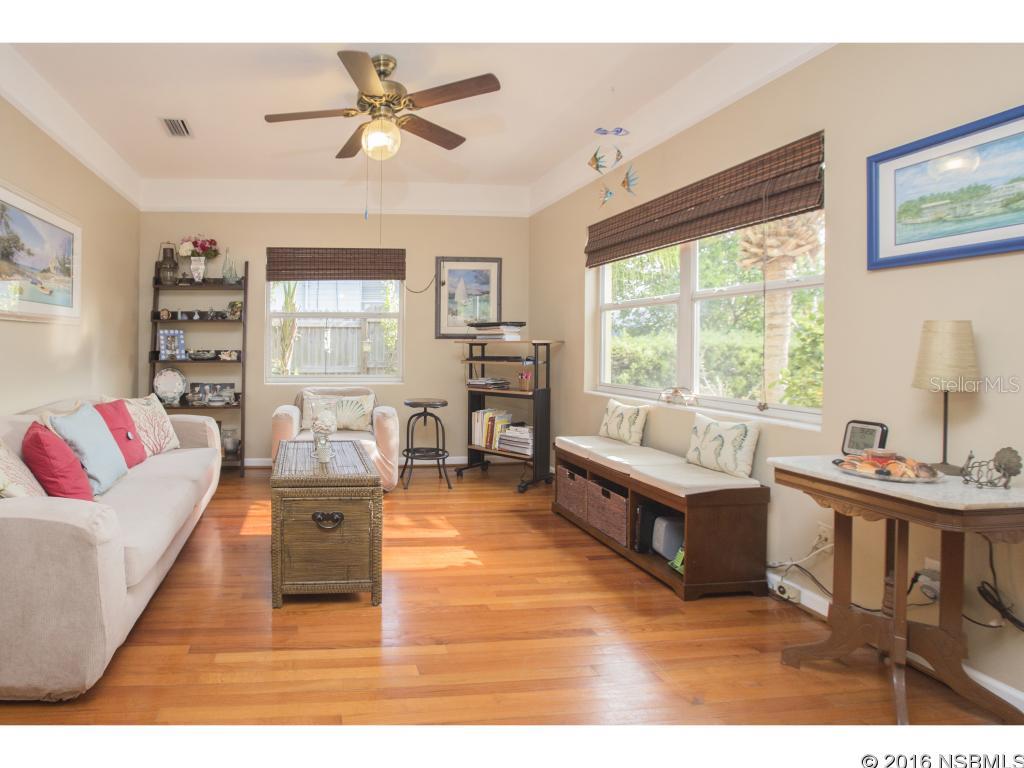 Canova H L - Residential