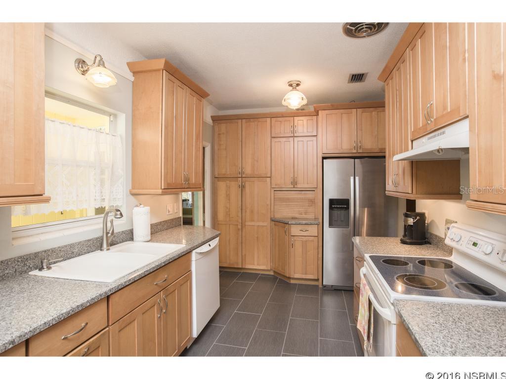 Canova H L - Residential