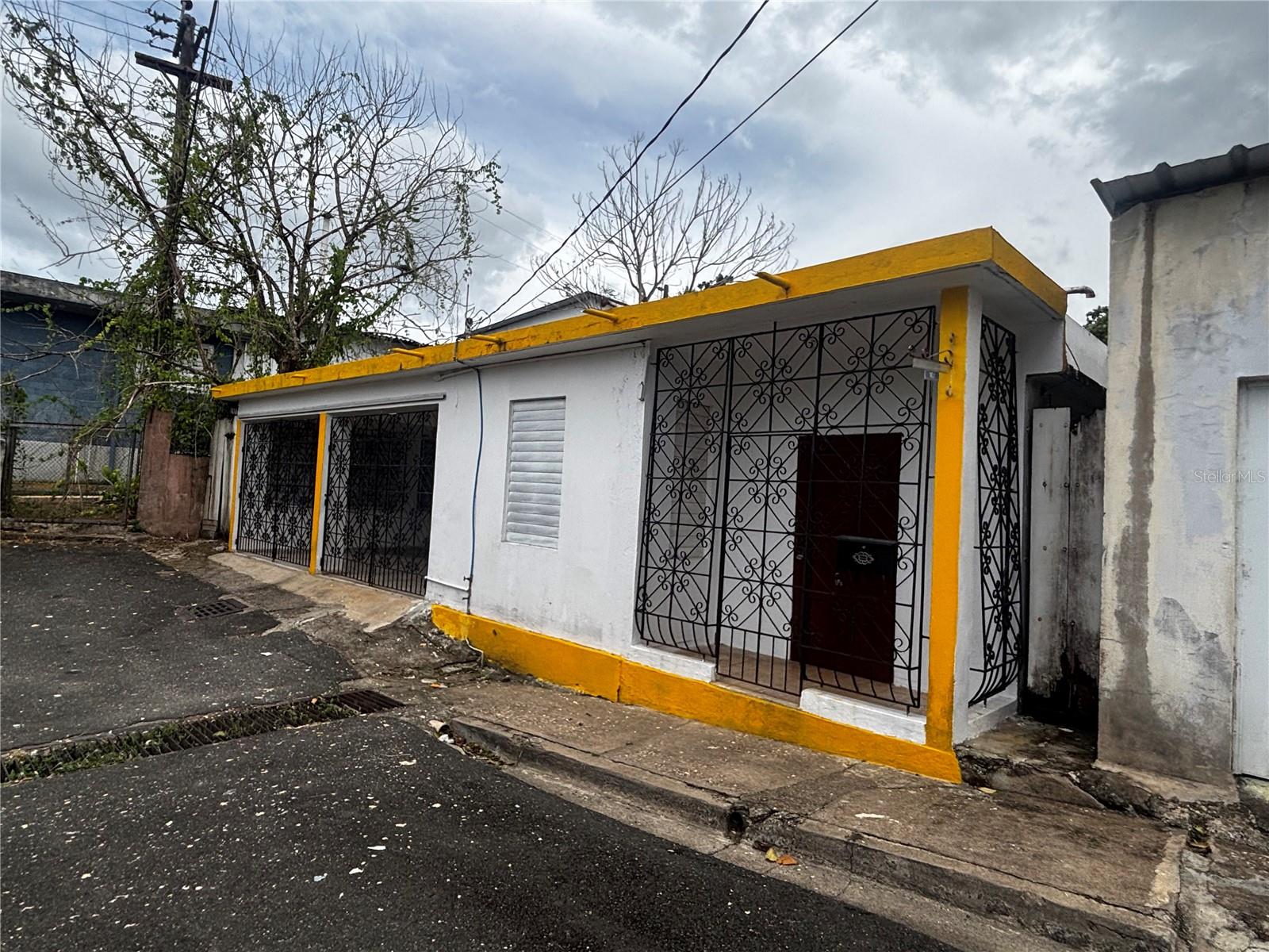 CIALES PUEBLO - Residential
