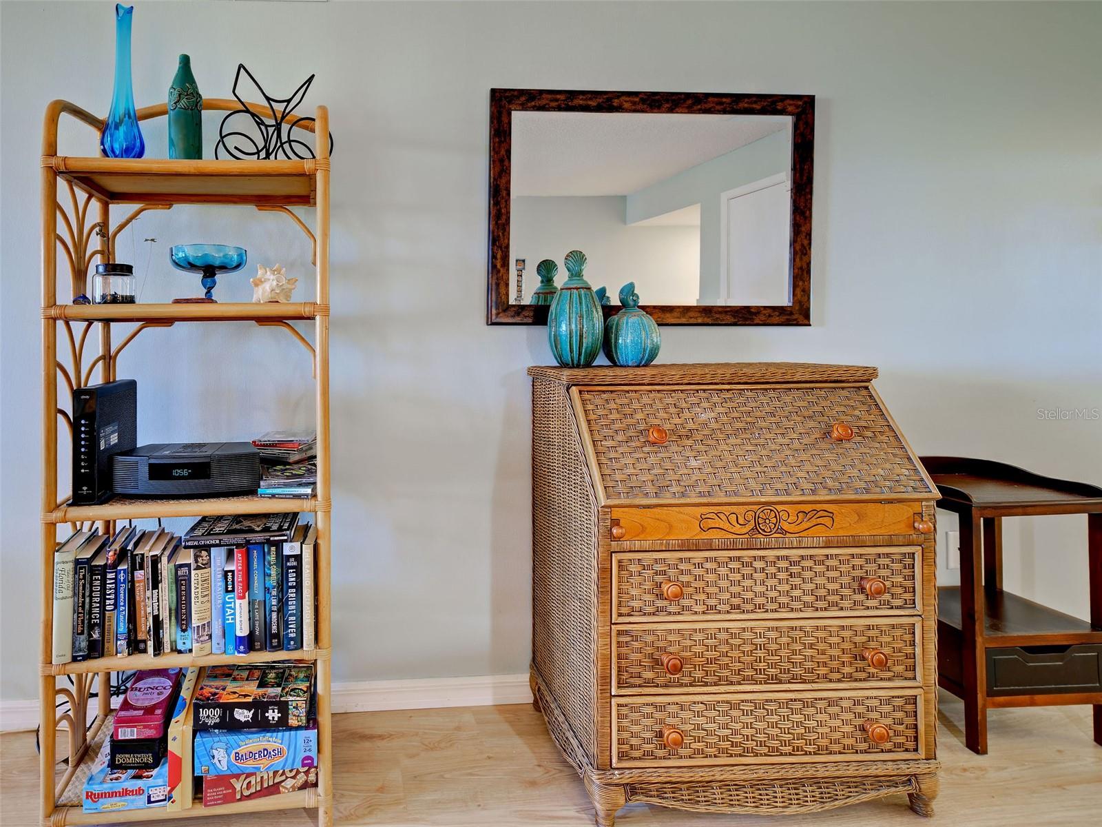 MACARTHUR BEACH - Residential