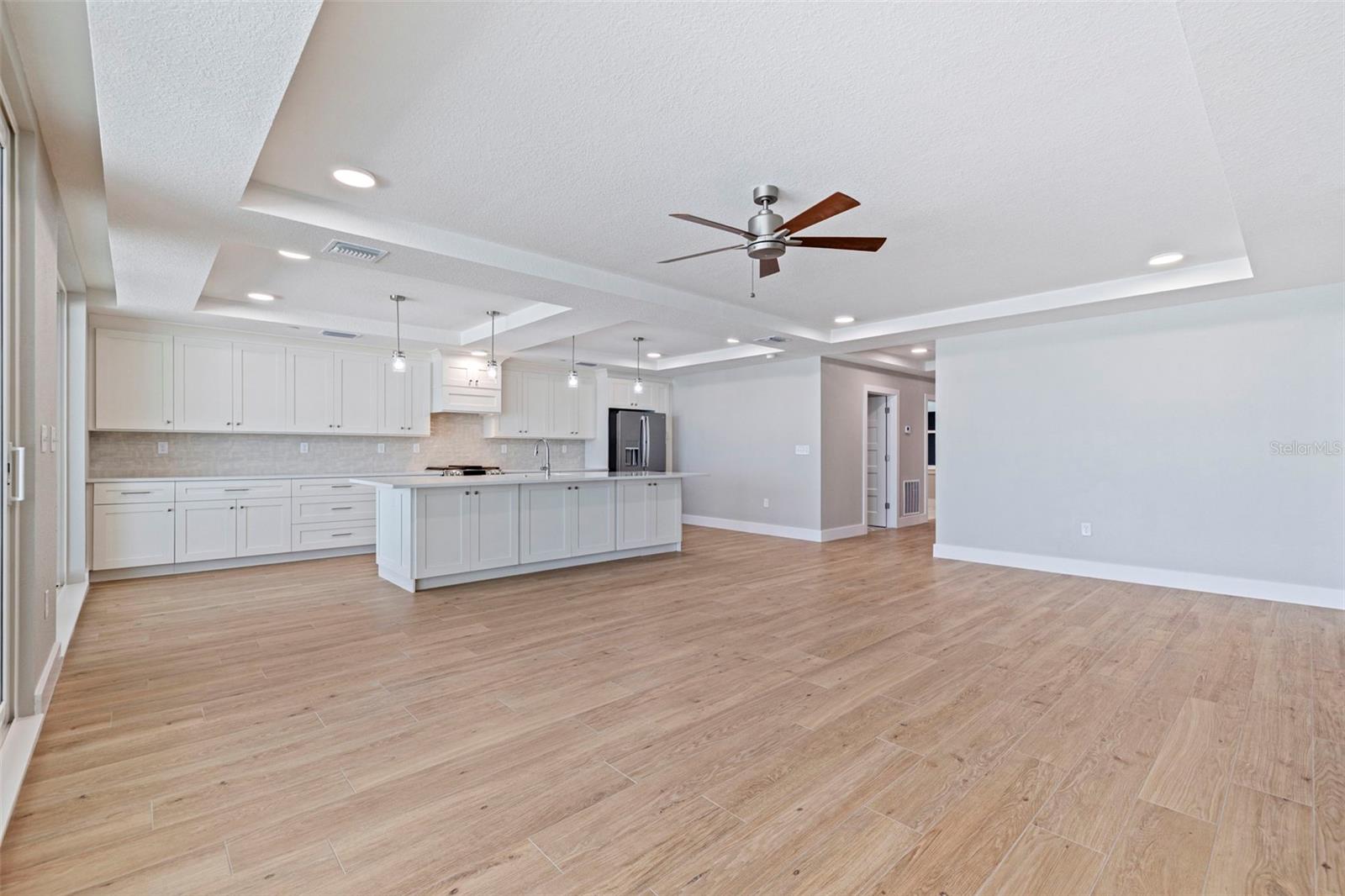 14048 GULF BOULEVARD 202