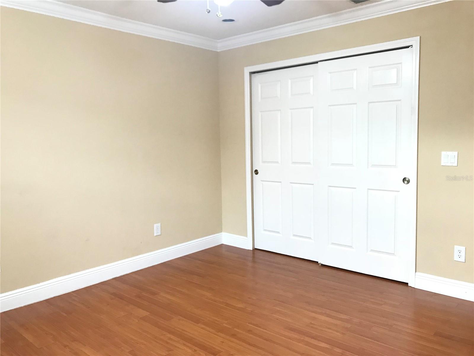 WOODLAND LAKES PRESERVE UNIT 2 - Residential Lease