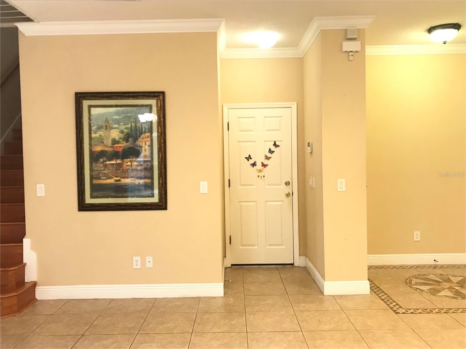 WOODLAND LAKES PRESERVE UNIT 2 - Residential Lease