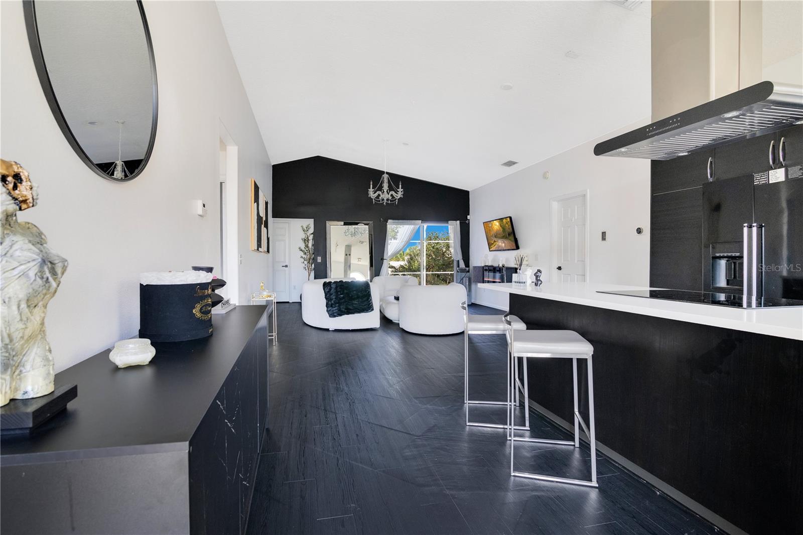 8076 ASPENCREST COURT