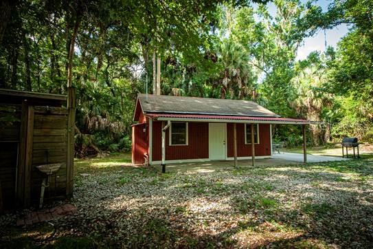 Photo of 54720 Astor Transfer Station Road, Astor, FL 32102 (MLS # A4709426)