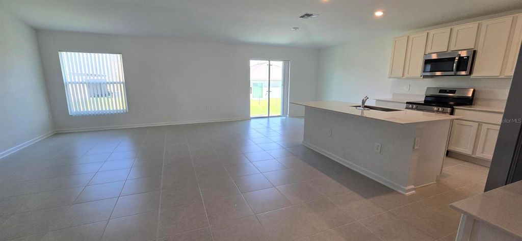 Photo of 2810 Whitaker Point Road, Lake Hamilton, FL 33851 (MLS # O6399194)