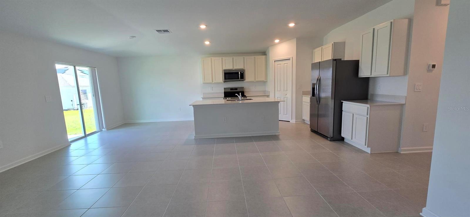 2810 WHITAKER POINT ROAD