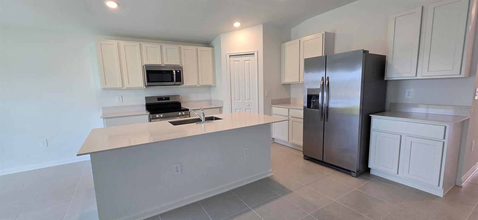 2810 WHITAKER POINT ROAD