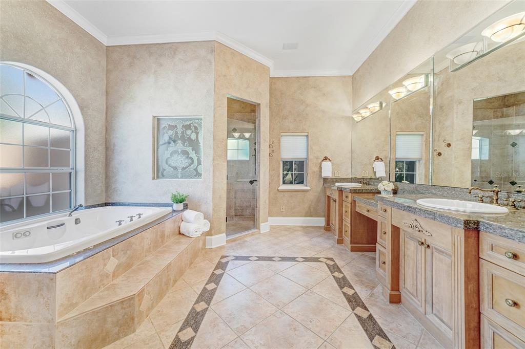 CHAINE DU LAC - Residential