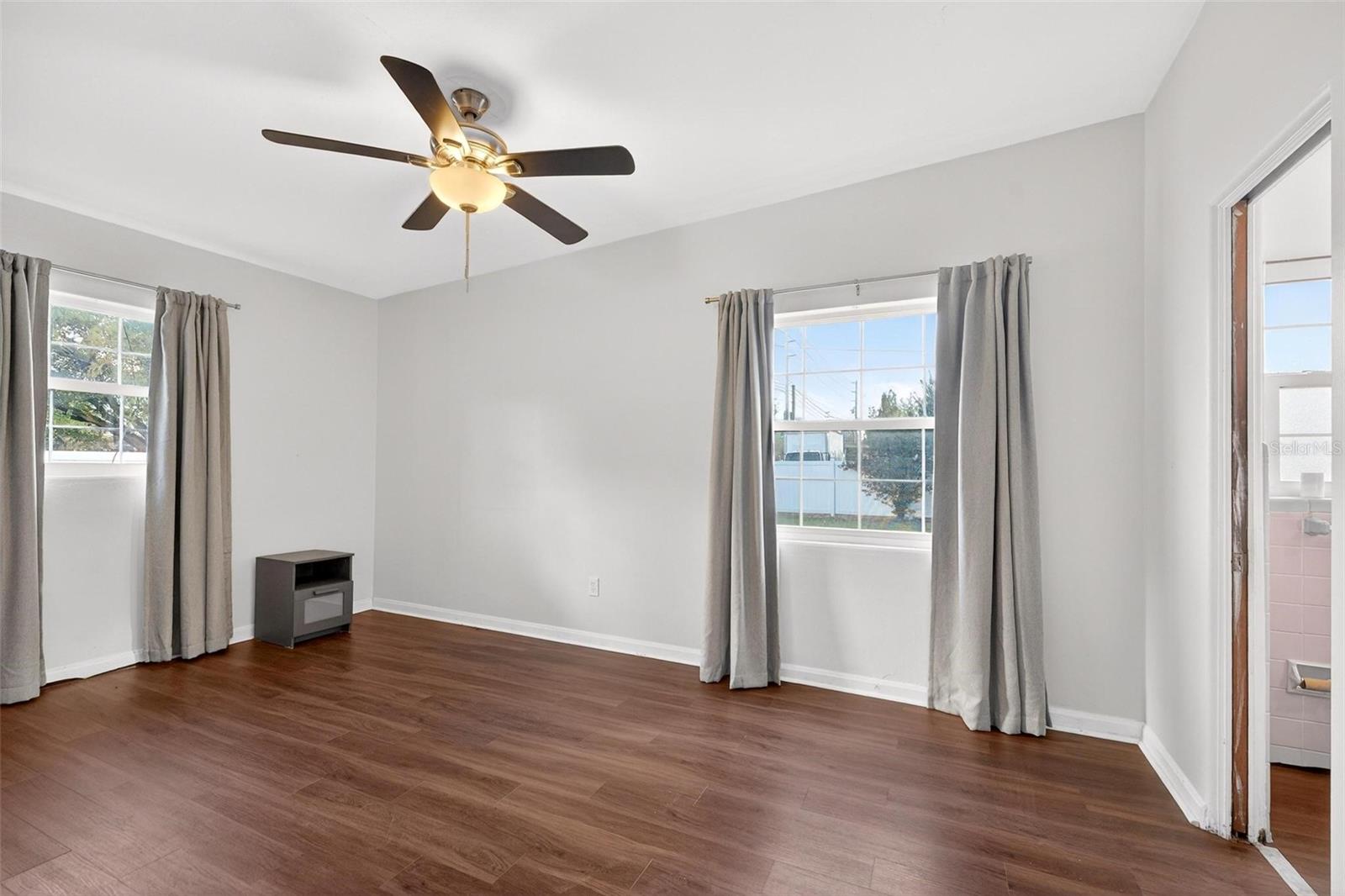 AZALEA PARK SEC 26 - Residential