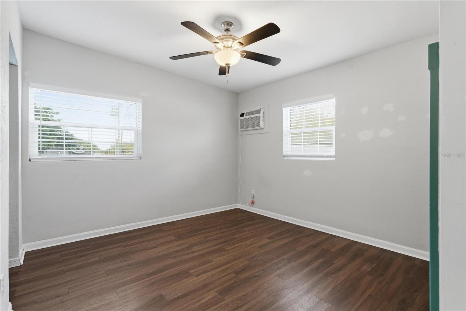 AZALEA PARK SEC 26 - Residential