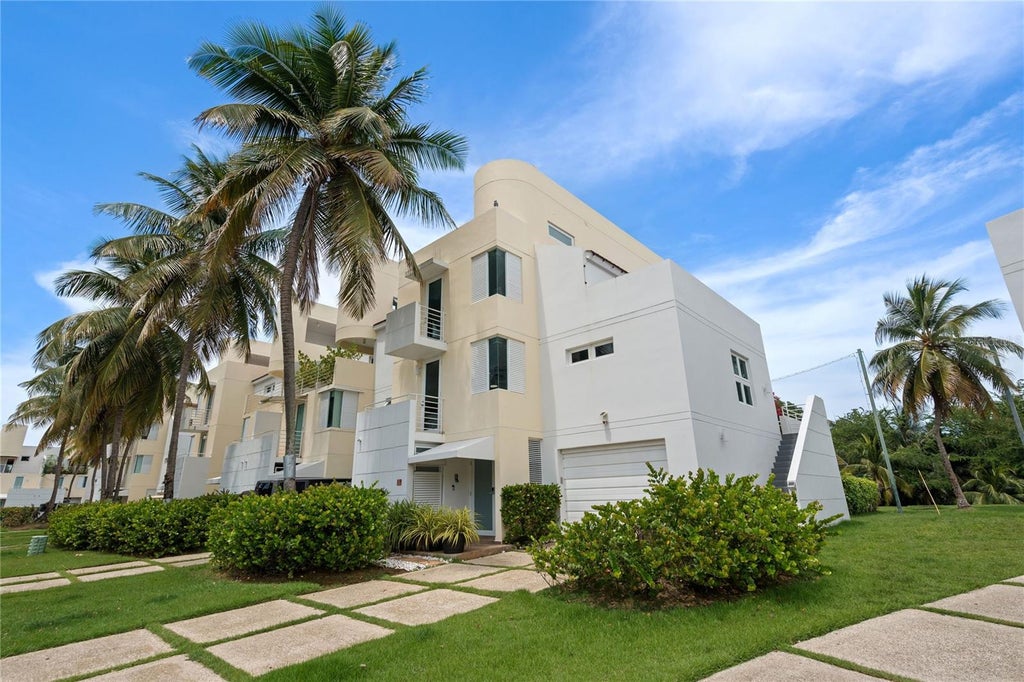 Photo of 151 Vilas De Golf East #73, Dorado, PR 00646 (MLS # PR9123911)