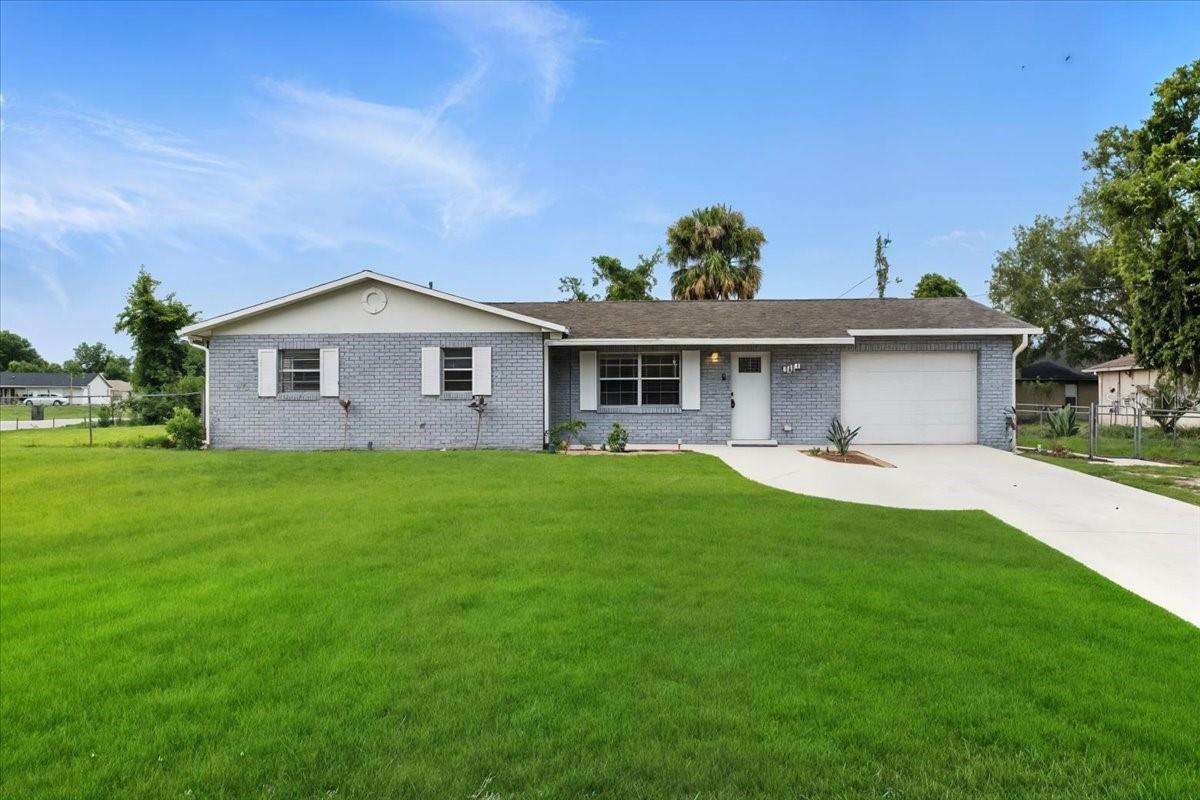 This 2 bedroom, 2 bathroom home is located in the Deltona Lakes community near local shops, restaurants, and schools. Features include a spacious, open floor plan with a large main living area, vinyl plank flooring throughout, a lovely kitchen with stainless steel appliances and plenty of cabinet space, a beautiful primary suite, screened patio, fenced yard, and a one car garage. Schedule a showing or submit an application online.
All Real Property Management & Realty residents enjoy convenience and well-maintained homes, with our safe and secure online portal where you can submit maintenance requests and pay online with multiple payment options, and a 24/7 emergency maintenance response team. Please note the listed amenities may not be accurate.