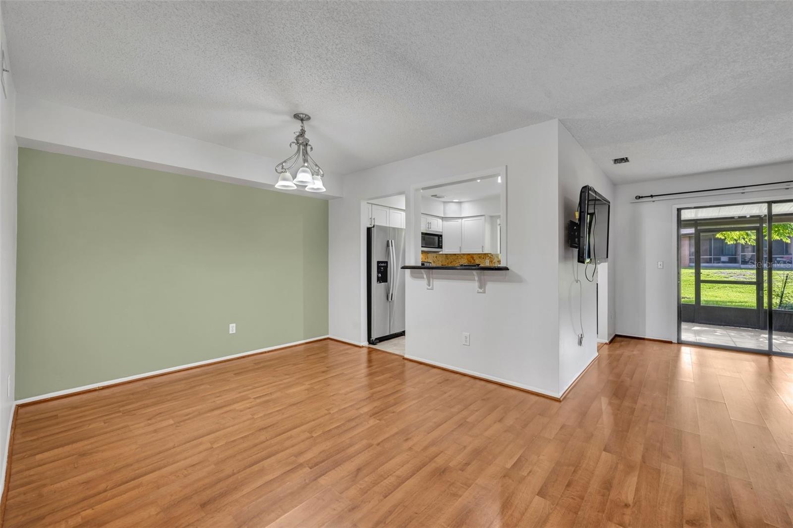 102 LAKE EMMA COVE DRIVE 102