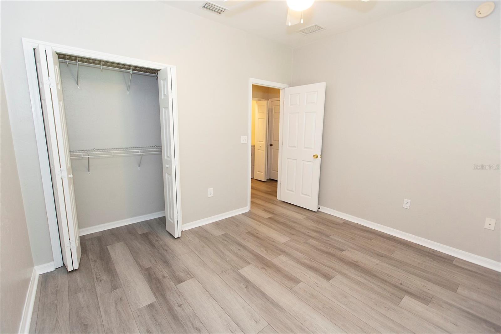 BLUES CREEK GARDENS - Residential Lease