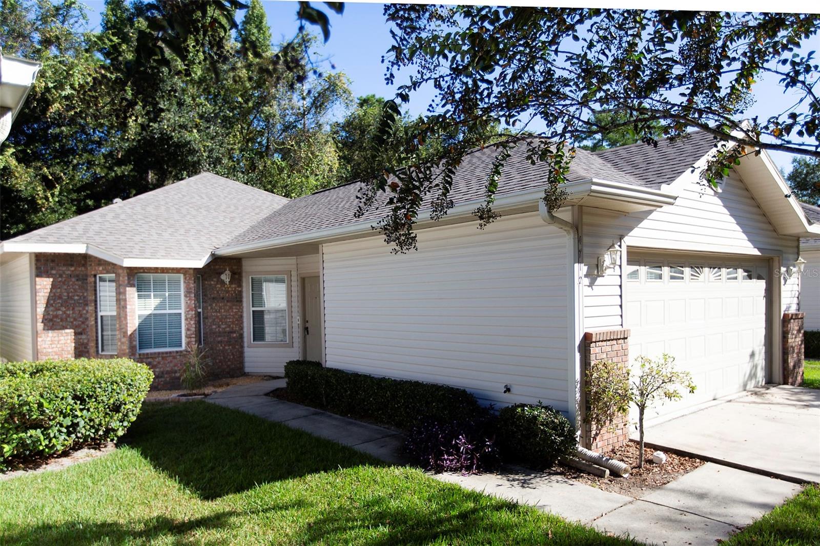 BLUES CREEK GARDENS - Residential Lease