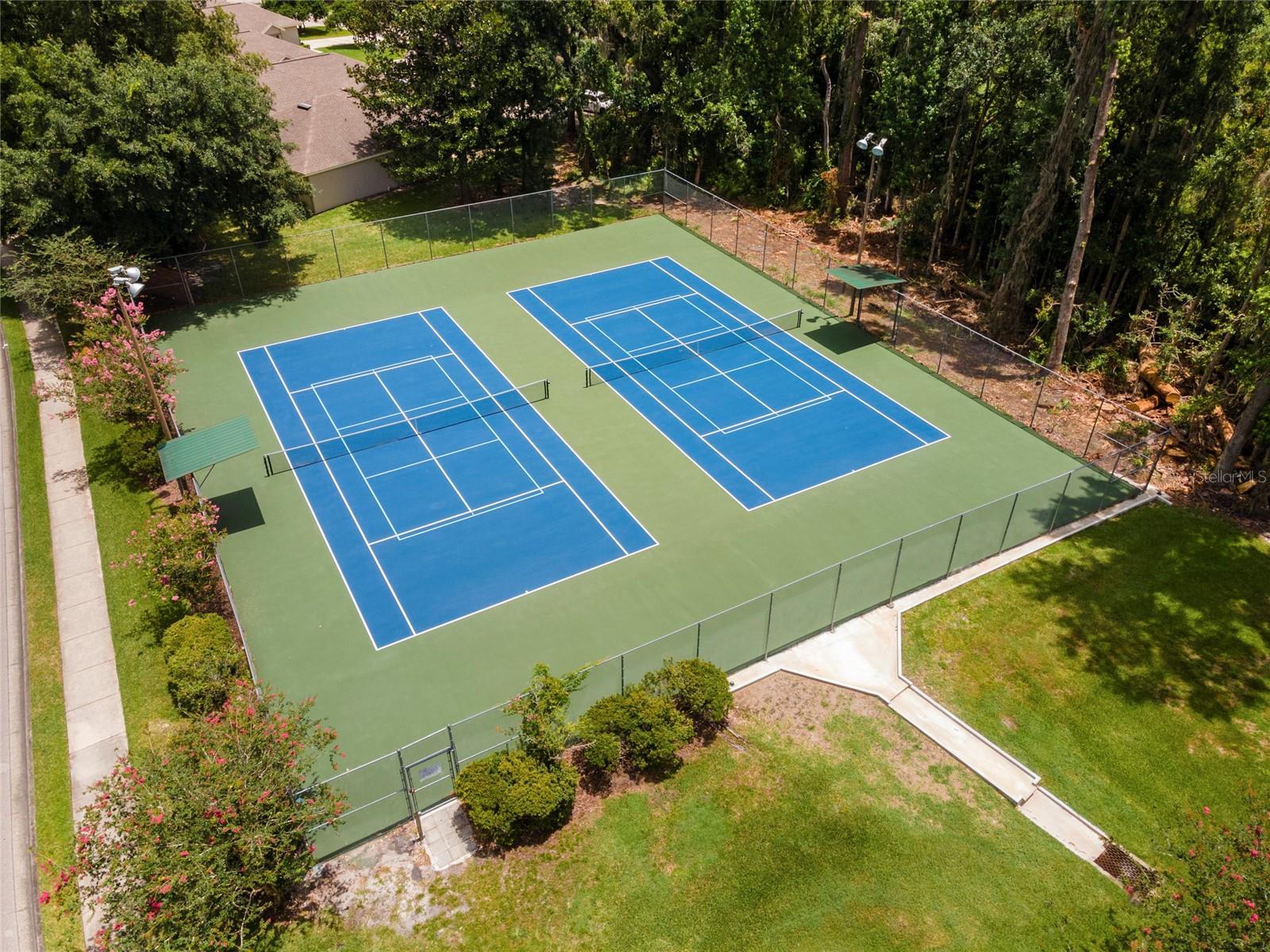 BLUES CREEK GARDENS - Residential Lease