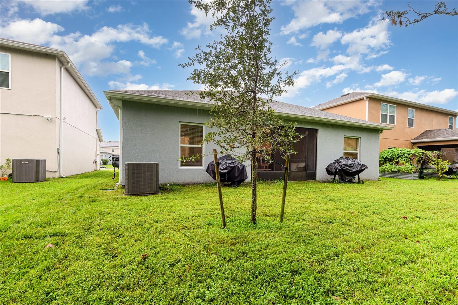 CELERY OAKS - Residential