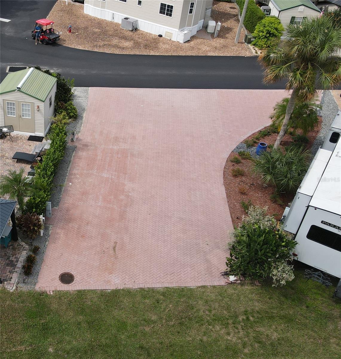 ELITE RESORTS AT CITRUS VALLEY CONDO - Land