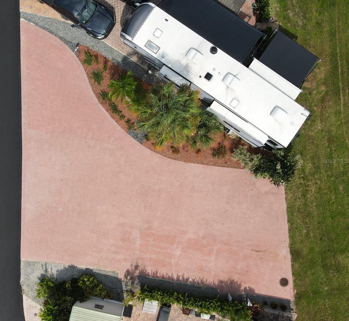 ELITE RESORTS AT CITRUS VALLEY CONDO - Land