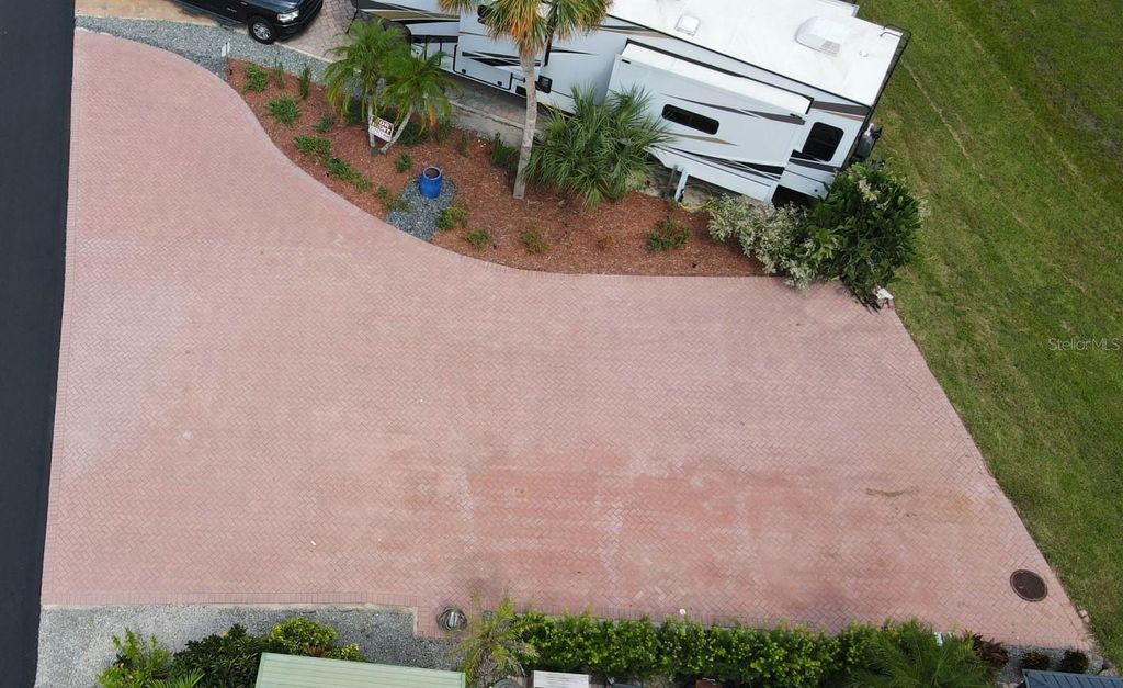 Photo of 16512 Sunshine Avenue #066, Clermont, FL 34714 (MLS # O6327448)