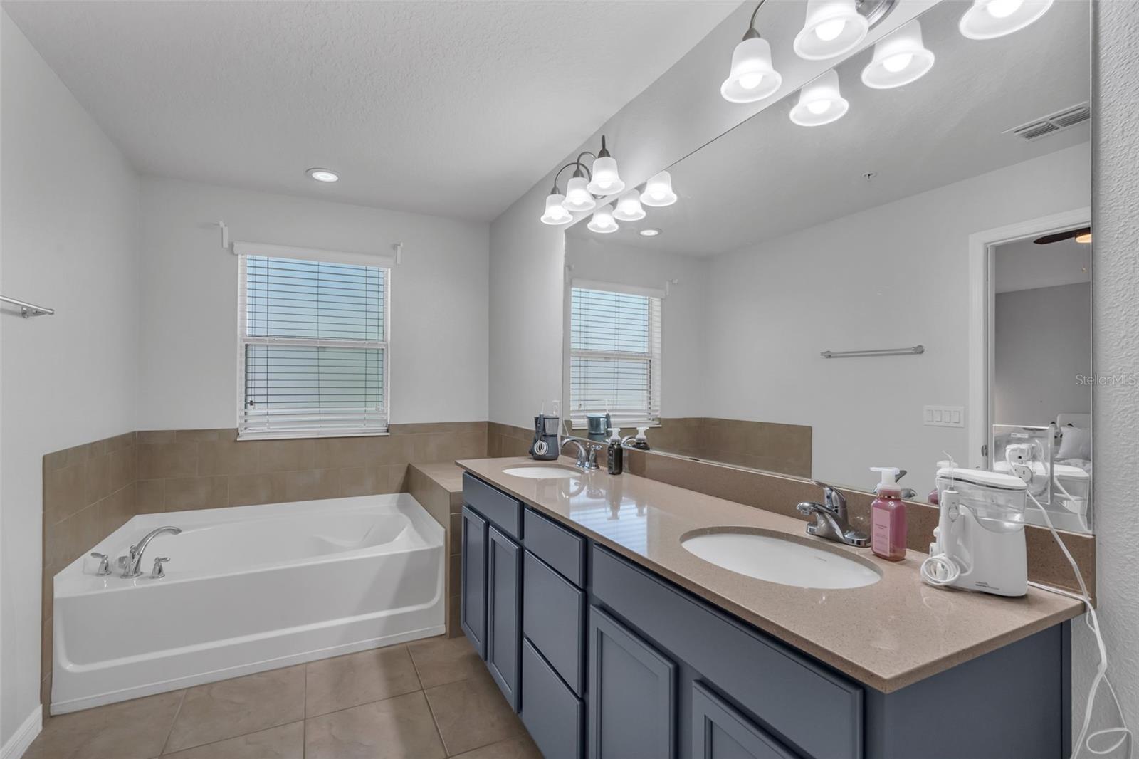 LAKE NONA PRESERVE - Residential