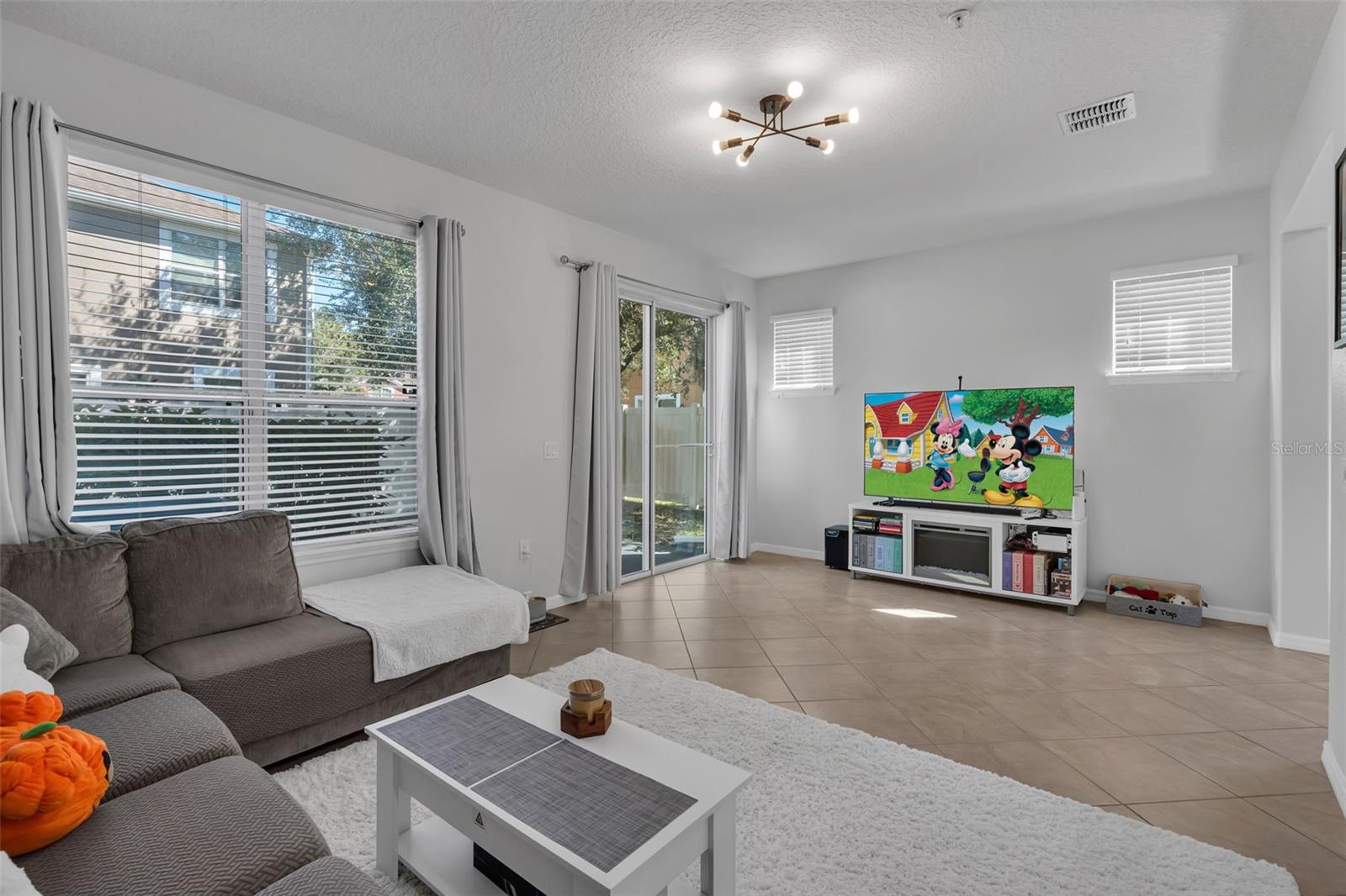 LAKE NONA PRESERVE - Residential