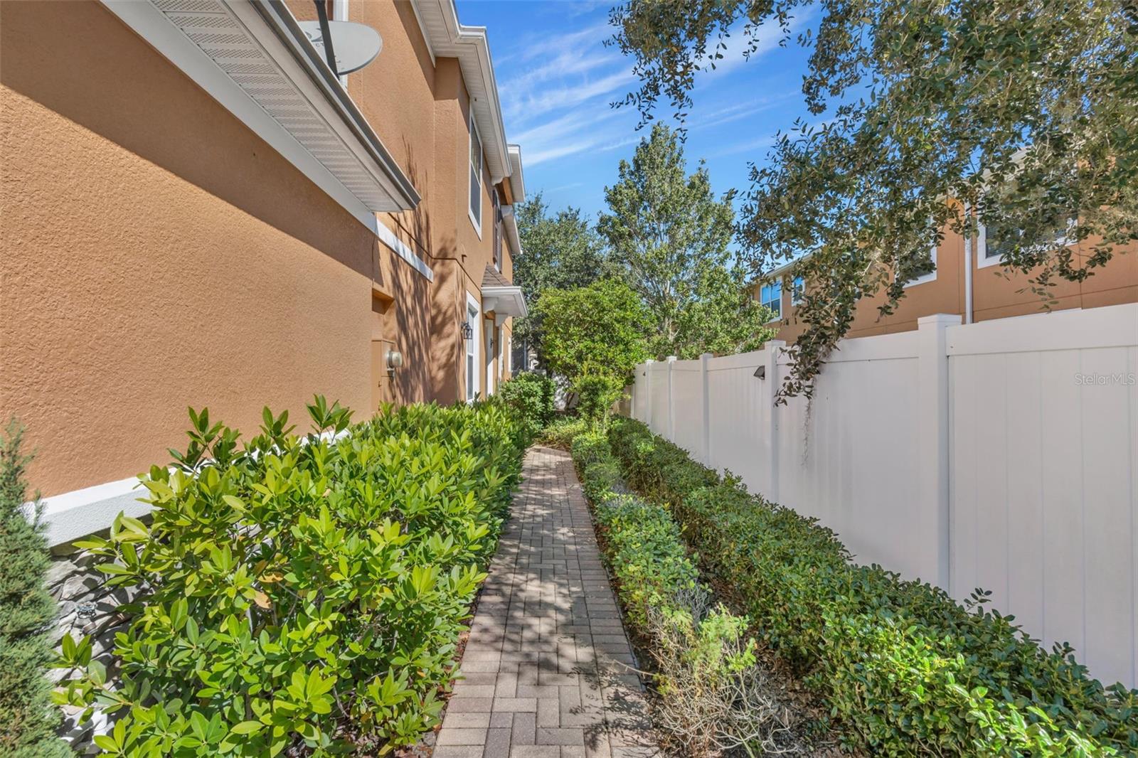 LAKE NONA PRESERVE - Residential