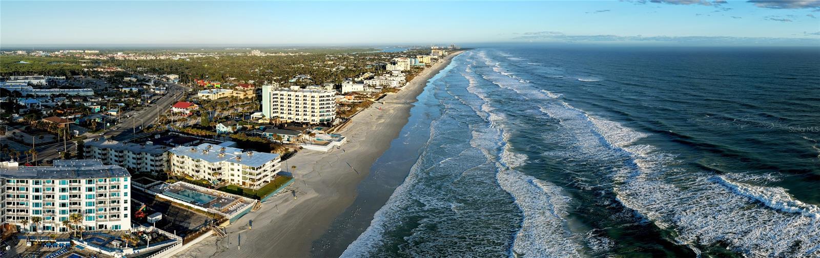 OCEAN REER VILLAS CONDO - Residential