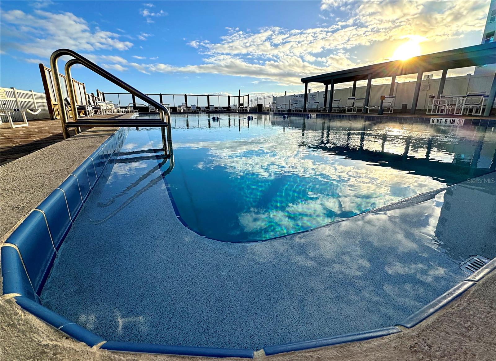 OCEAN REER VILLAS CONDO - Residential