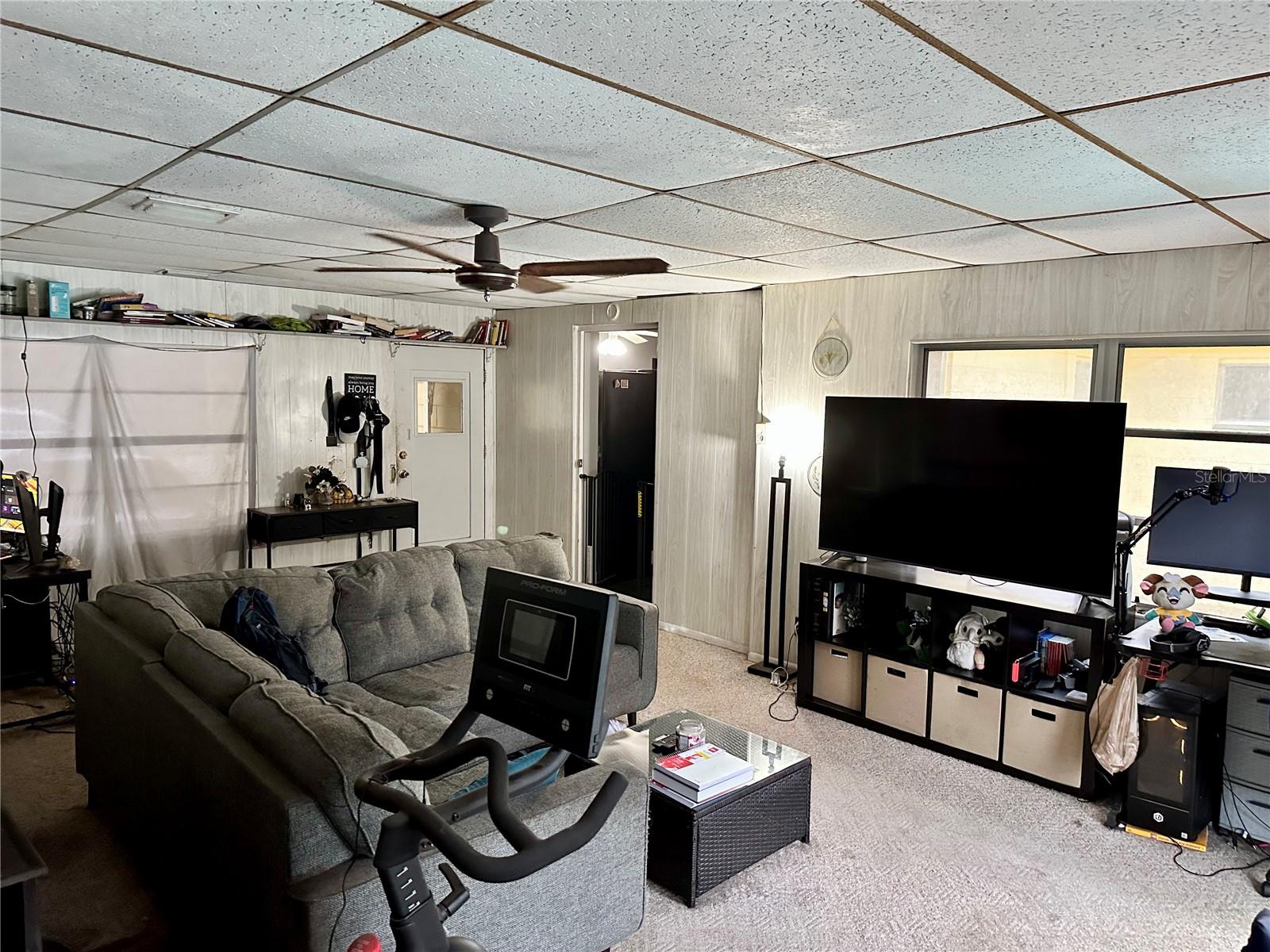 HOGLES S 01/2 BLK 67 DELAND - Residential