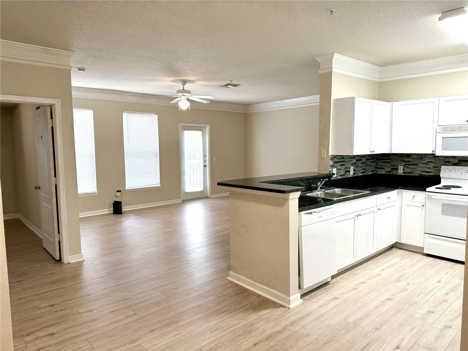 8842 VILLA VIEW CIRCLE 307