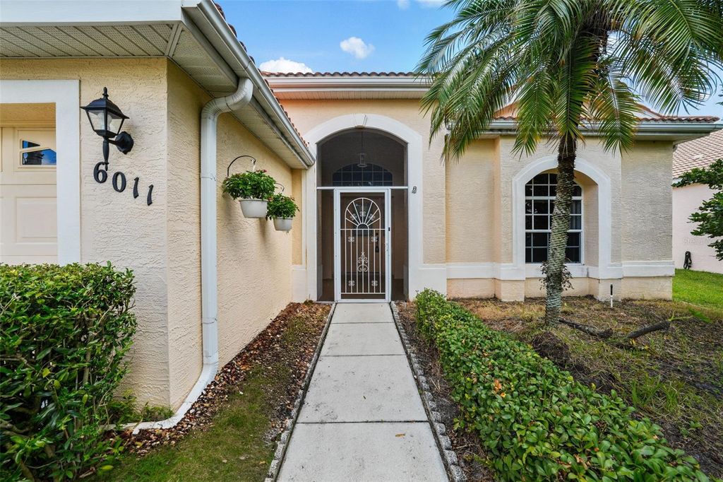 Photo of 6011 Chaparral Avenue, Sarasota, FL 34243 (MLS # A4678560)