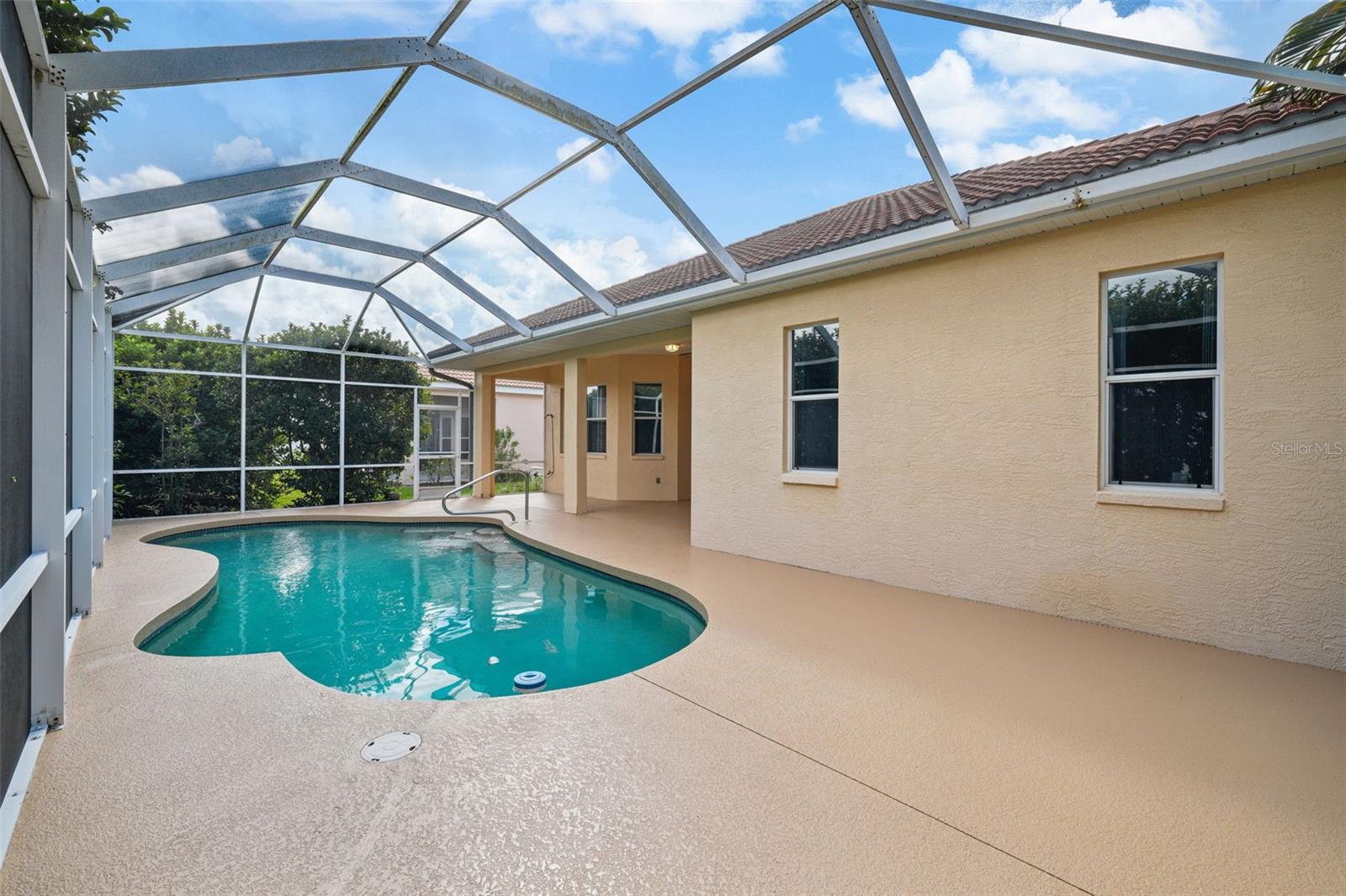 CHAPARRAL - Residential