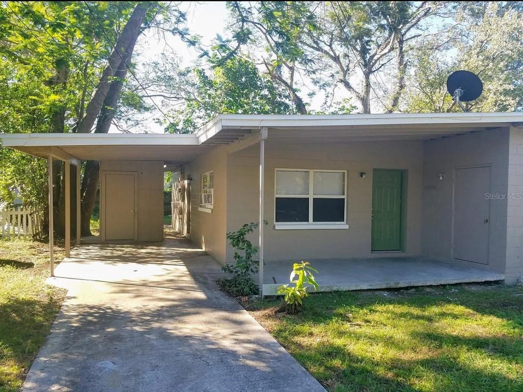 Photo of 3114 Lawrence Street, Orlando, FL 32805 (MLS # O6437141)