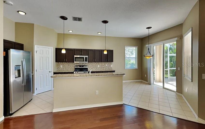 GREENBROOK VILLAGE SUBPHASE KK - Residential Lease