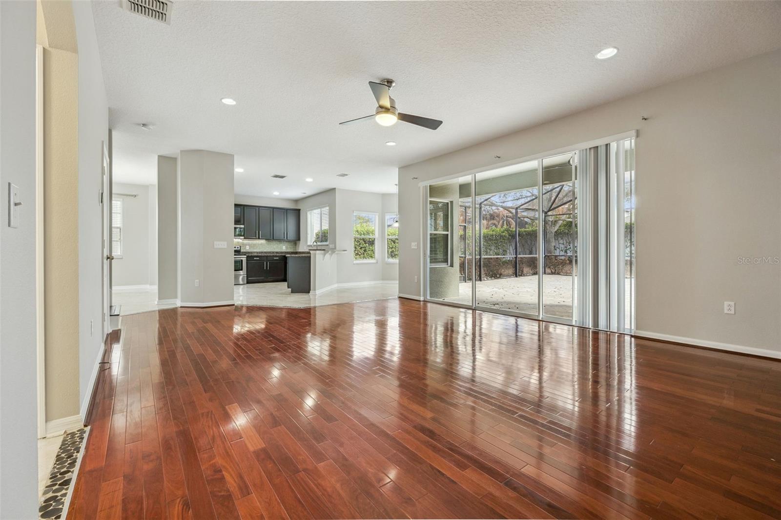 GROVE PARK AT STONE CREST - Residential