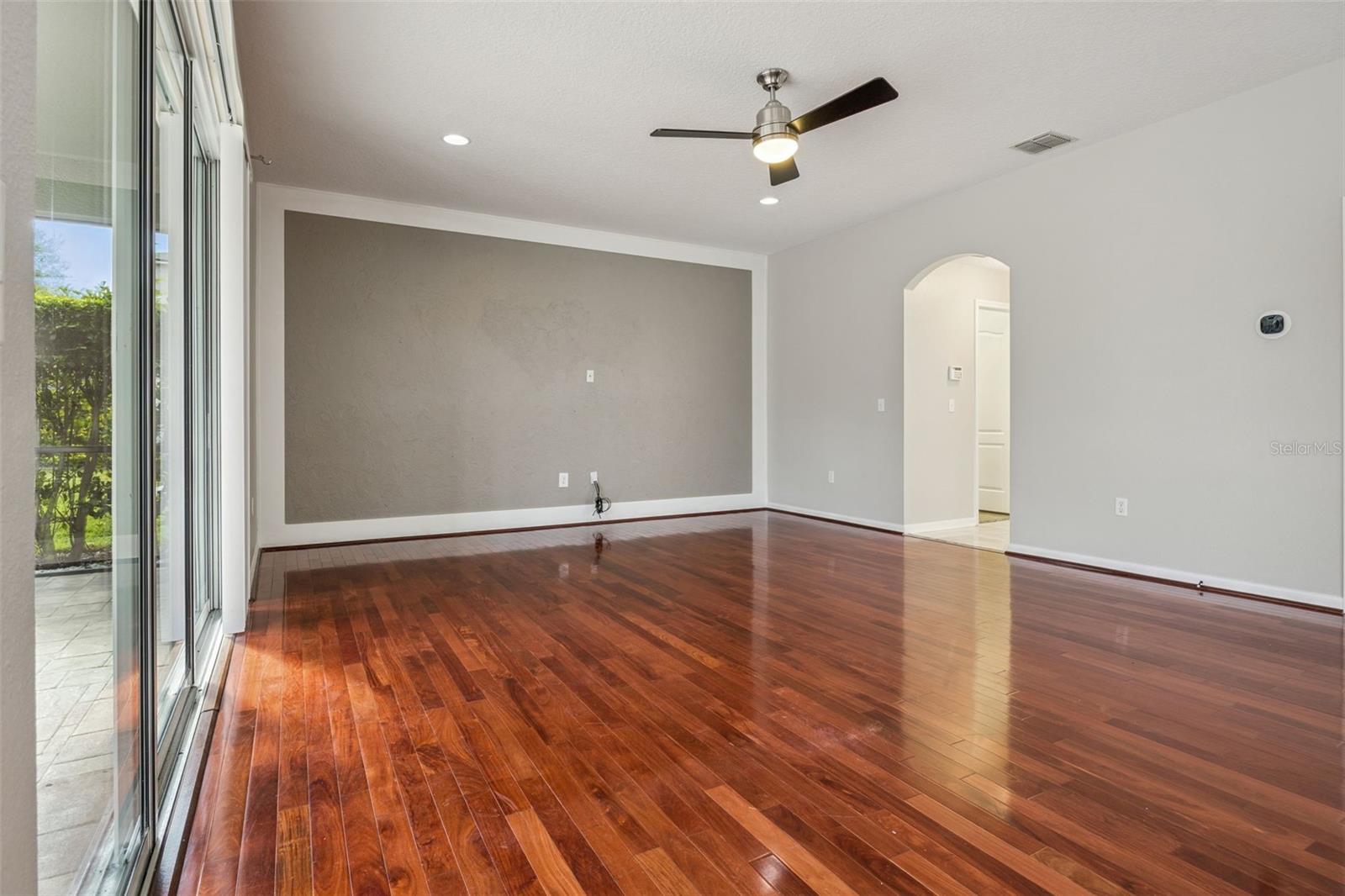 GROVE PARK AT STONE CREST - Residential