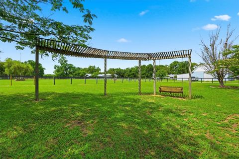 Tiny photo for 6935 NW Highway 225a, Ocala, FL 34482 (MLS # G5112802)